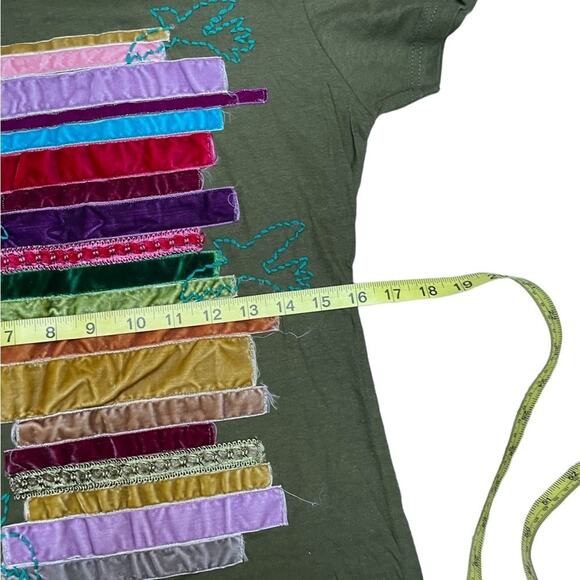 NWT Inner Child Handmade Design green fitted tee size large boho - Picture 5 of 8